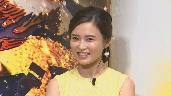 小島瑠璃子