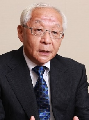 田﨑史郎