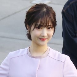 野村彩也子